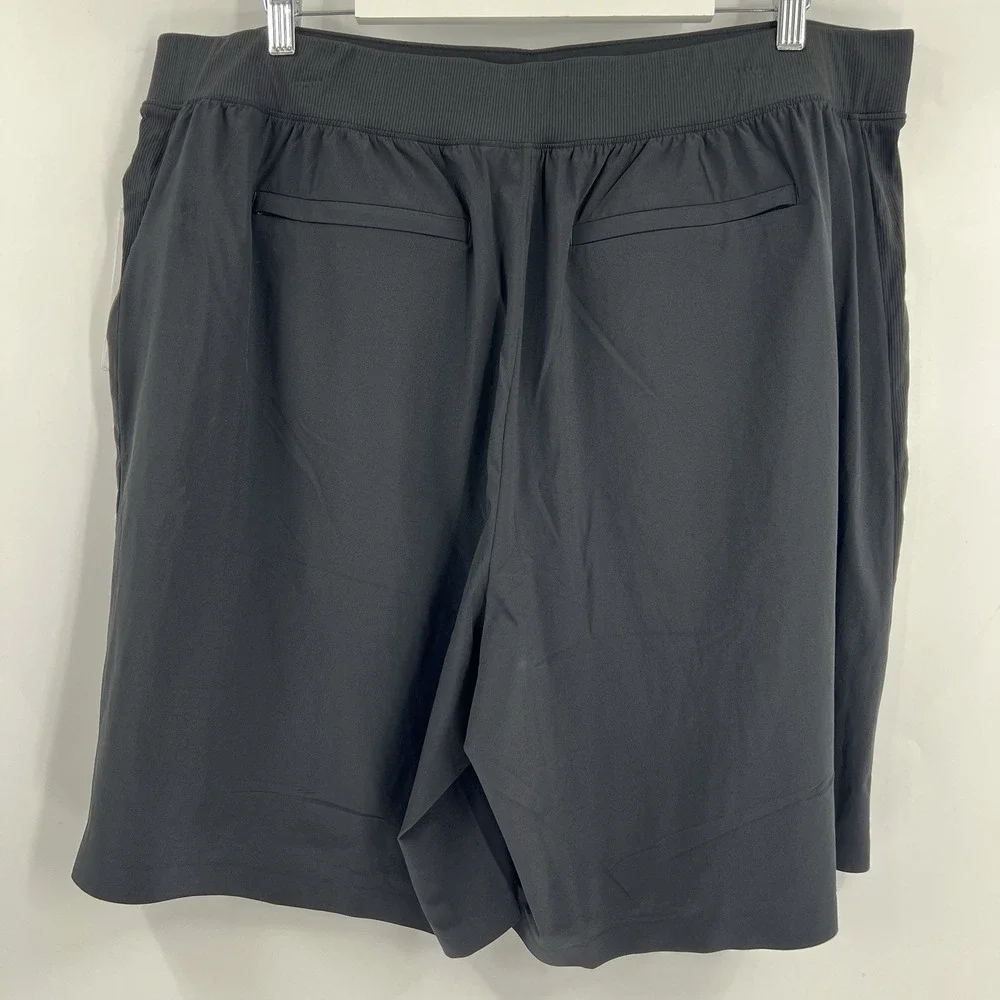 Athleta Brooklyn Burmuda 9
